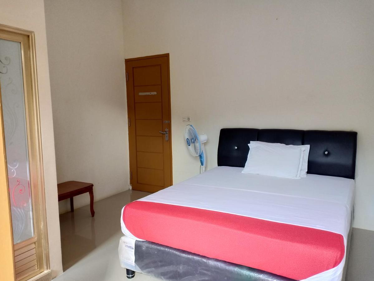 Rosalina Homestay Rantepao Exteriör bild