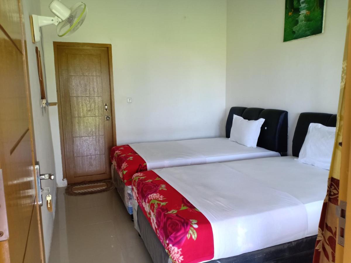 Rosalina Homestay Rantepao Exteriör bild